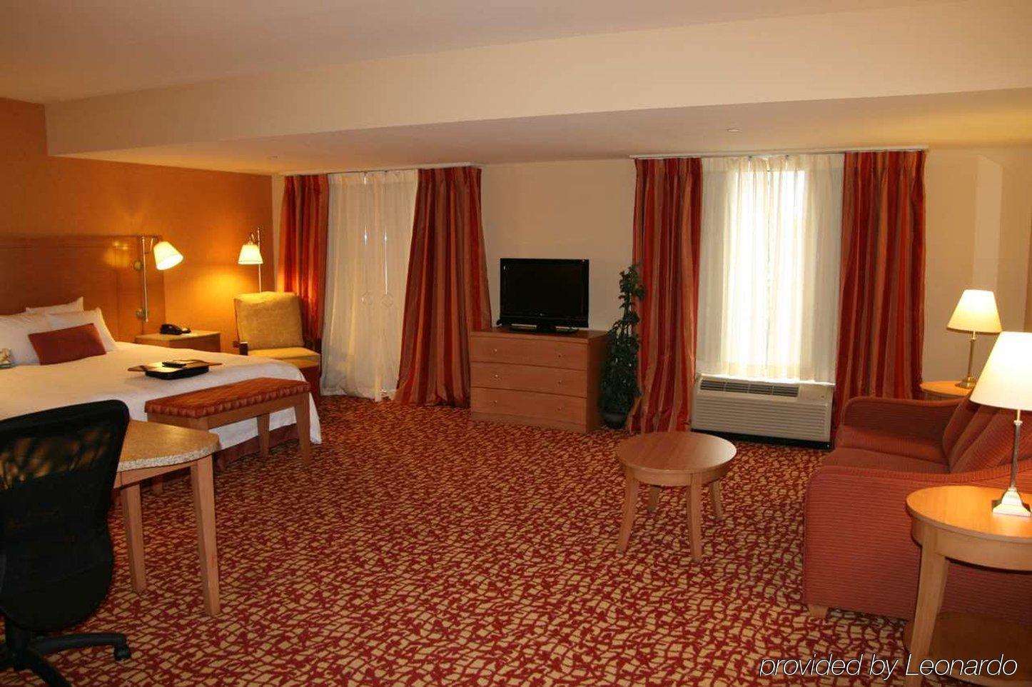 Hampton Inn & Suites Raleigh-Durham Airport-Brier Creek Phòng bức ảnh