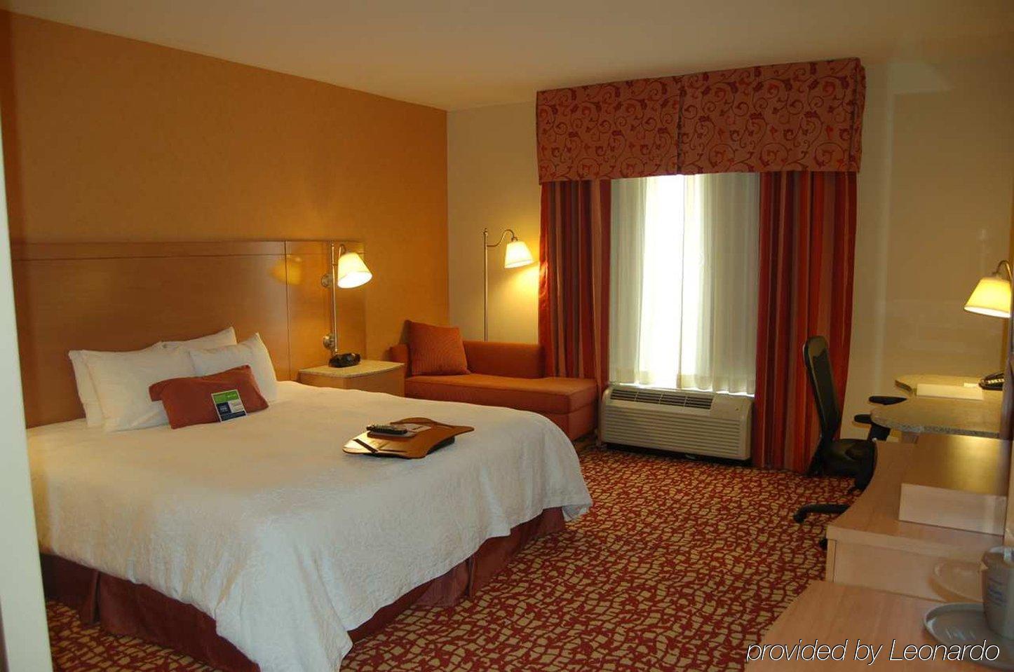 Hampton Inn & Suites Raleigh-Durham Airport-Brier Creek Phòng bức ảnh