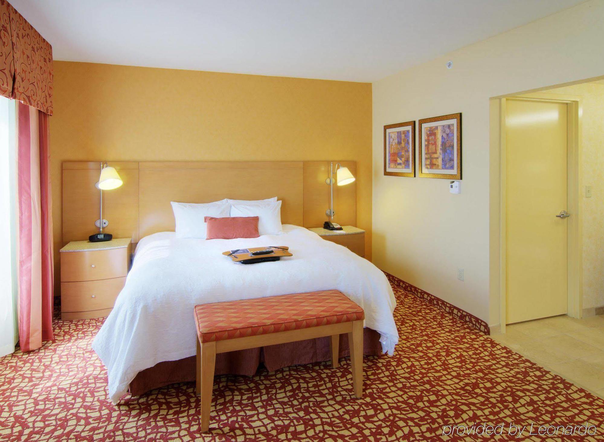 Hampton Inn & Suites Raleigh-Durham Airport-Brier Creek Phòng bức ảnh